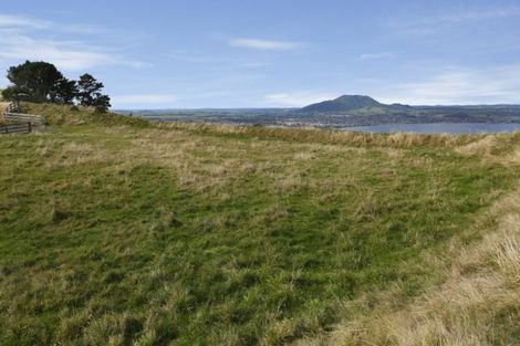 Photo of property in 36 Trig Hill, Acacia Bay, Taupo, 3385