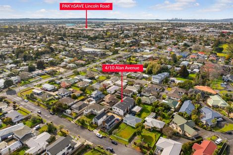 Photo of property in 4/10 Alan Avenue, Henderson, Auckland, 0610