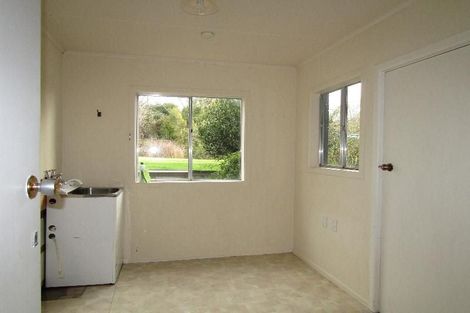 Photo of property in 9 Norfolk Road, Waipahihi, Taupo, 3330