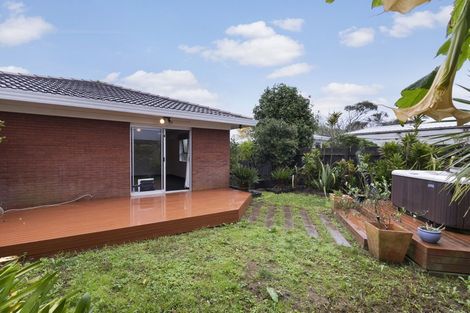 Photo of property in 2/59 Muir Avenue, Mangere Bridge, Auckland, 2022