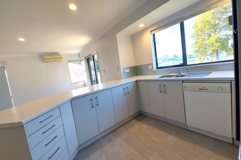 Photo of property in 725a Cameron Road, Tauranga South, Tauranga, 3112