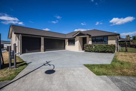 Photo of property in 8 Hemsby Place, Rototuna North, Hamilton, 3210