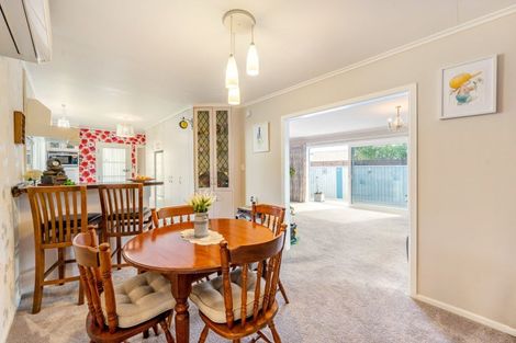 Photo of property in 5 Mcleod Street, Elderslea, Upper Hutt, 5018