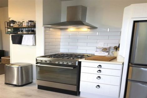 Photo of property in 1 Collingwood Street, Strathern, Invercargill, 9812