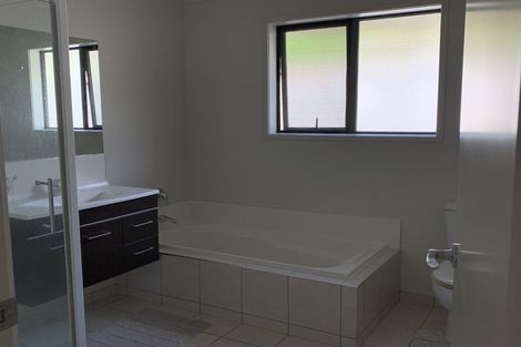 Photo of property in 2 Mccallum Street, Springlands, Blenheim, 7201