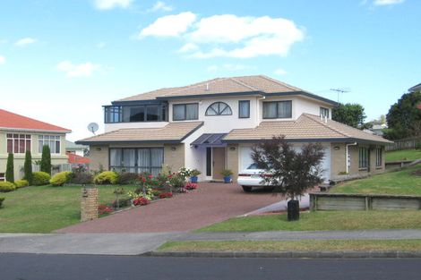 Photo of property in 6 Belleaire Court, West Harbour, Auckland, 0618