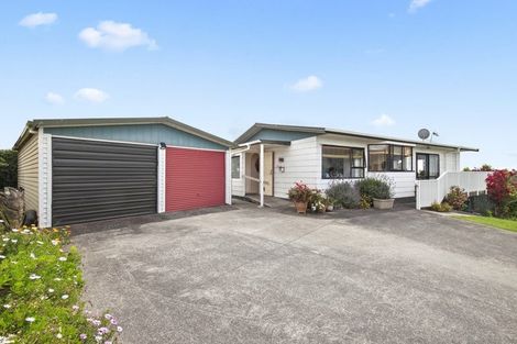 Photo of property in 85a Victoria Avenue, Waiuku, 2123