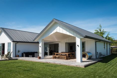 Photo of property in 51 Morgan Rise, Kaukapakapa, 0873