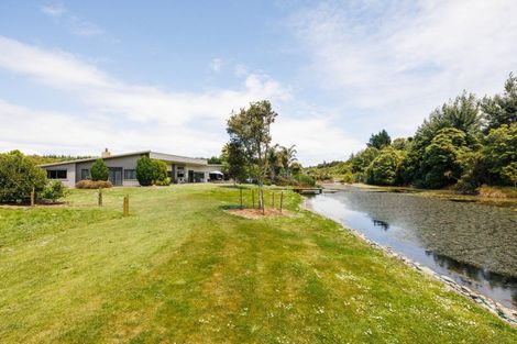 Photo of property in 291 Napier Road, Kelvin Grove, Palmerston North, 4470