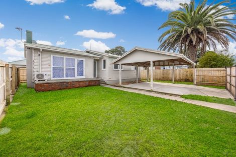 Photo of property in 21 President Avenue, Papakura, 2110