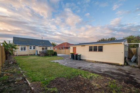 Photo of property in 26 Rowcliffe Crescent, Avonside, Christchurch, 8061