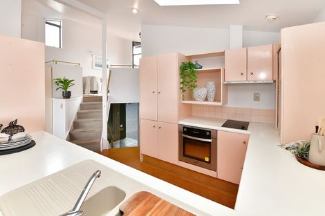 Photo of property in 2/3 Swann Beach Road, Stanmore Bay, Whangaparaoa, 0932