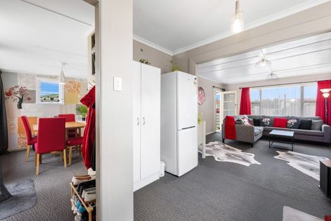 Photo of property in 14 Rangiora Street, Mangakino, 3421