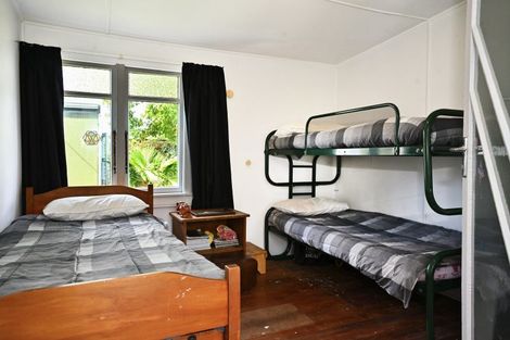 Photo of property in 8 Katrin Place, Mahia, 4198