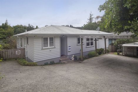 Photo of property in 643a Swanson Road, Swanson, Auckland, 0612