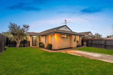 Photo of property in 6 Clover Drive, Henderson, Auckland, 0610