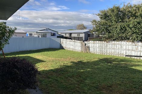 Photo of property in 15 Pringle Place, Nawton, Hamilton, 3200