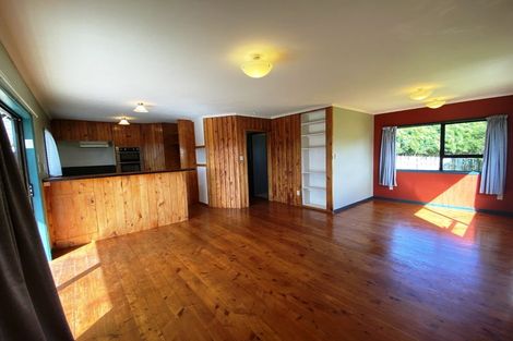 Photo of property in 688 Kahikatea Flat Road, Waitoki, Kaukapakapa, 0871