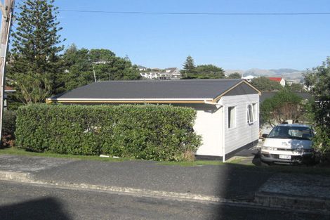 Photo of property in 3 Wright Street, Titahi Bay, Porirua, 5022
