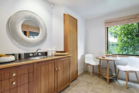 Photo of property in 297 Tamaki Drive, Kohimarama, Auckland, 1071