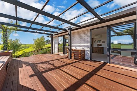 Photo of property in 6c Goble Road, Clarks Beach, Pukekohe, 2679