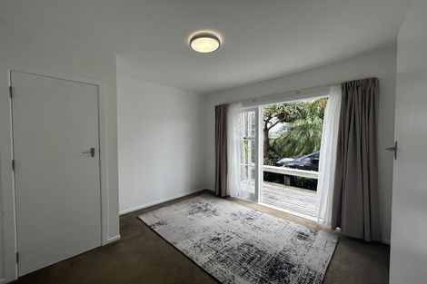 Photo of property in 1/7 Merton Avenue, Glenfield, Auckland, 0627