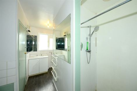 Photo of property in 34 Curletts Road, Sockburn, Christchurch, 8042