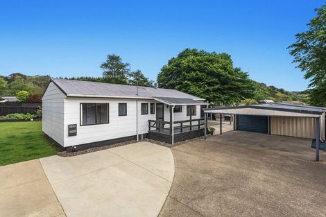 Photo of property in 2 Ryder Place, Kawerau, 3127