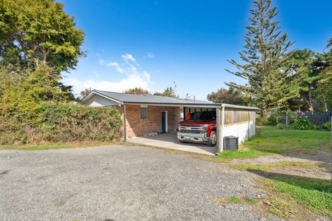 Photo of property in 620 Western Lake Road, Western Lake, Featherston, 5773