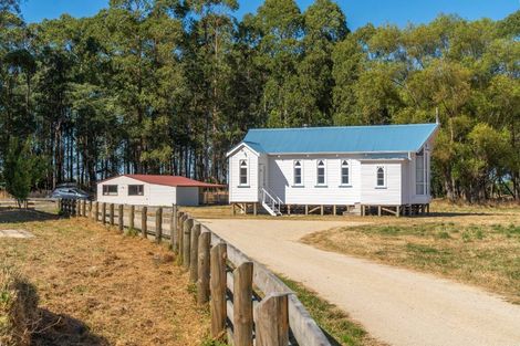 Photo of property in 445 Paierau Road, Opaki, Masterton, 5881