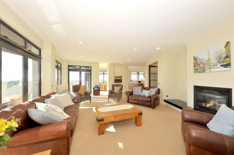 Photo of property in 1 Stonewall Place, Huntsbury, Christchurch, 8022