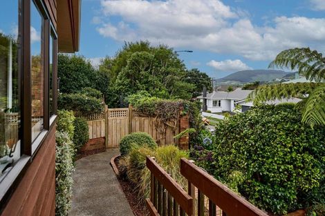 Photo of property in 123 Oriel Avenue, Tawa, Wellington, 5028