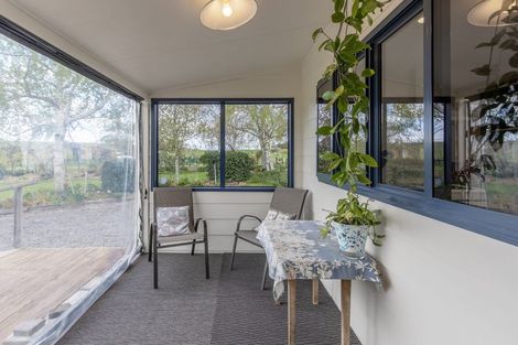 Photo of property in 425 Te Kura Road, Otane, 4277