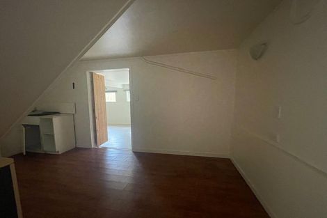 Photo of property in 62 Sylvan Crescent, Te Atatu South, Auckland, 0610