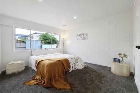 Photo of property in 2/90 Puhinui Road, Papatoetoe, Auckland, 2104