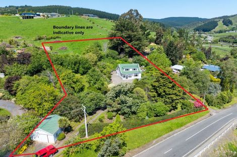 Photo of property in 20 Greenhithe Street, Waihola, Milton, 9073