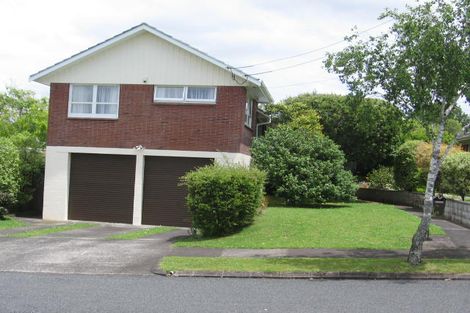 Photo of property in 13 Pooley Street, Pakuranga Heights, Auckland, 2010