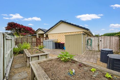 Photo of property in 16 Amery Place, Papamoa Beach, Papamoa, 3118