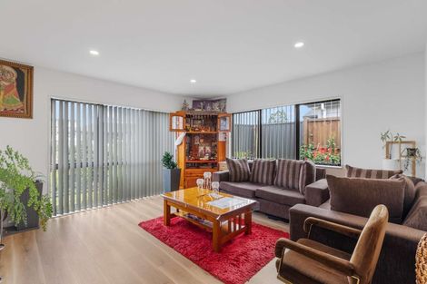 Photo of property in 6 Grandifolia Road, Takanini, 2110