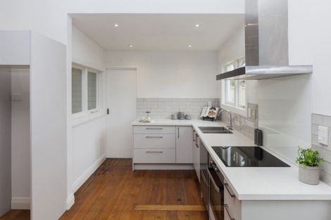 Photo of property in 14 Severn Street, St Albans, Christchurch, 8014