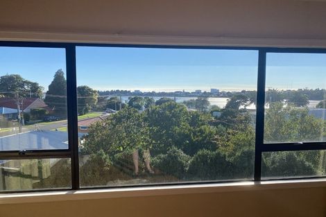 Photo of property in 10b Sutherland Road, Brookfield, Tauranga, 3110