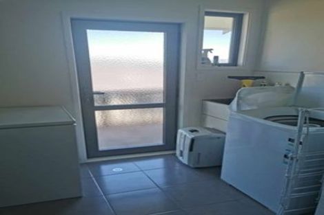 Photo of property in 4 Staysail Place, Whitby, Porirua, 5024