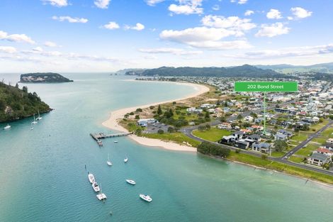 Photo of property in 202 Bond Street, Whangamata, 3620