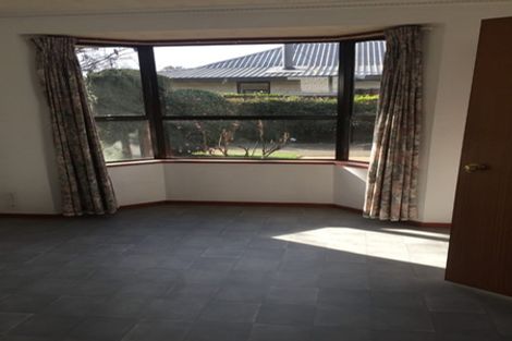 Photo of property in 31 Sayers Crescent, Ilam, Christchurch, 8041