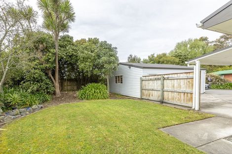 Photo of property in 162 Aokautere Drive, Fitzherbert, Palmerston North, 4410