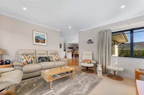 Photo of property in 10 Woodstock Place, Stoke, Nelson, 7011