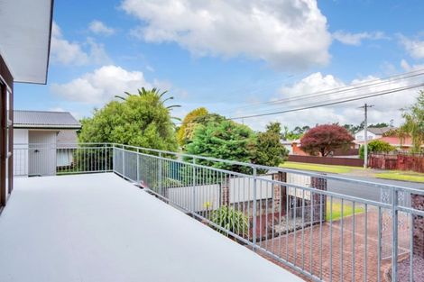 Photo of property in 298 Royal Road, Massey, Auckland, 0614