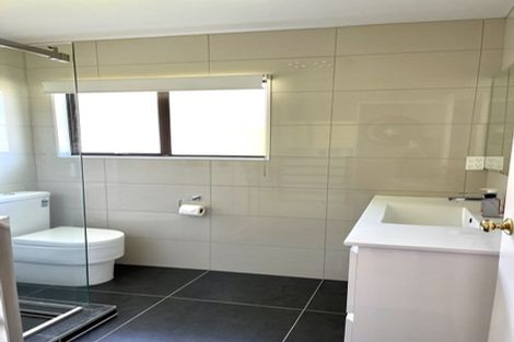 Photo of property in 100 Frobisher Street, Island Bay, Wellington, 6023