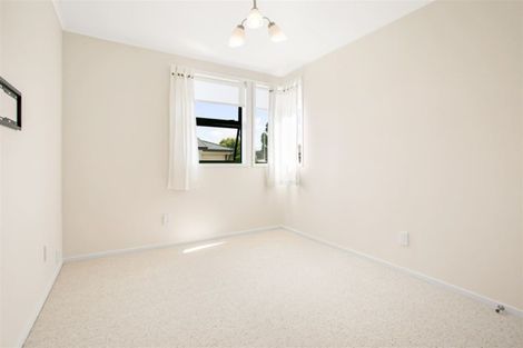 Photo of property in 7/39 Norcross Avenue, Henderson, Auckland, 0612