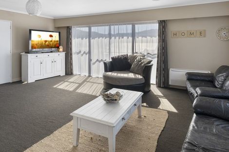 Photo of property in 13c Martin Avenue, Wakefield, 7025